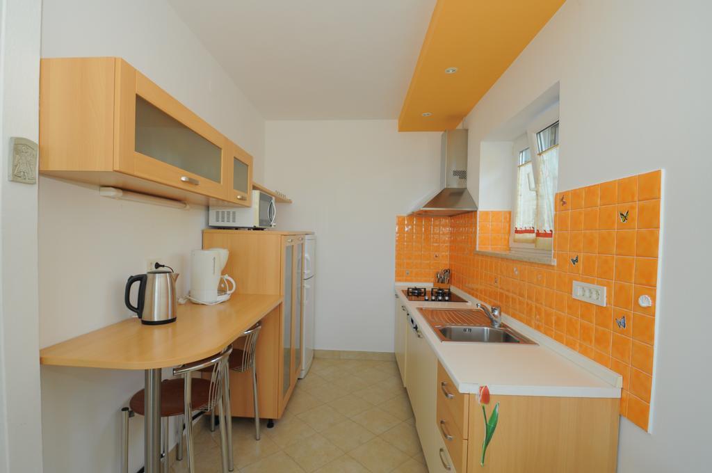 Apartment Kisic 3 Ičići Eksteriør billede
